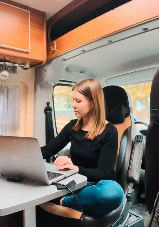 Erityisherkkä & vanlife-reissaaja - vinkit herkälle ja helposti kuormittuvalle reissaajalle