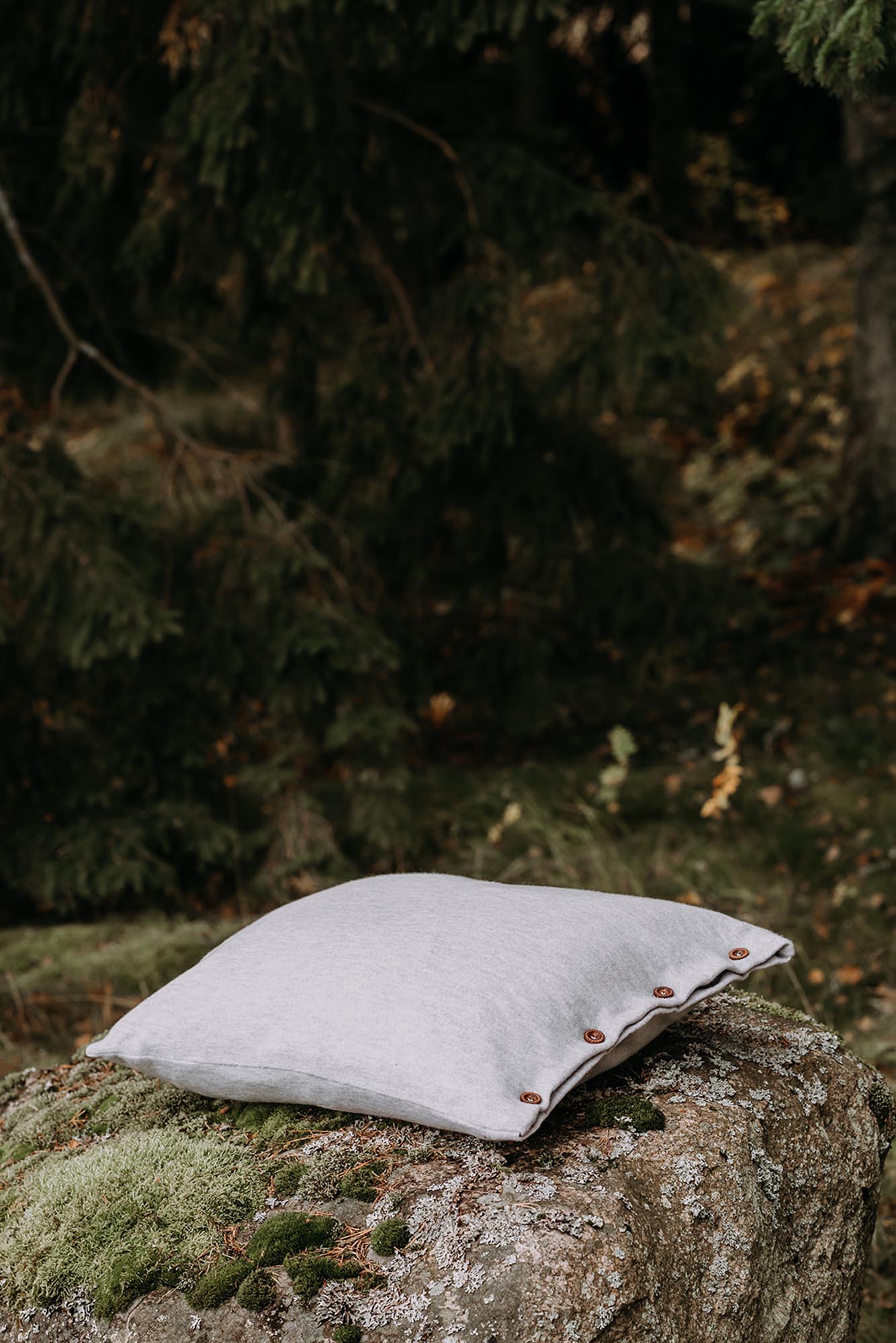 Nomad Nest merino wool pillow case - IVAN